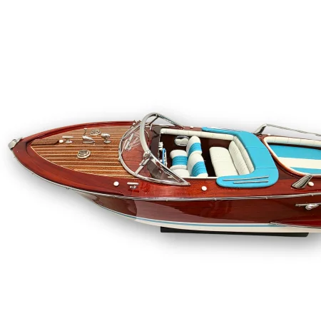 Super Riva Aquarama Lamborghini 50 cm – drewniany model luksusowej, włoskiej łodzi motorowej